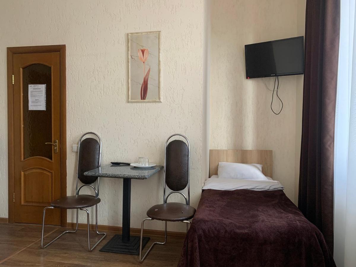 Hotel Femina Zhytomyr Exterior photo